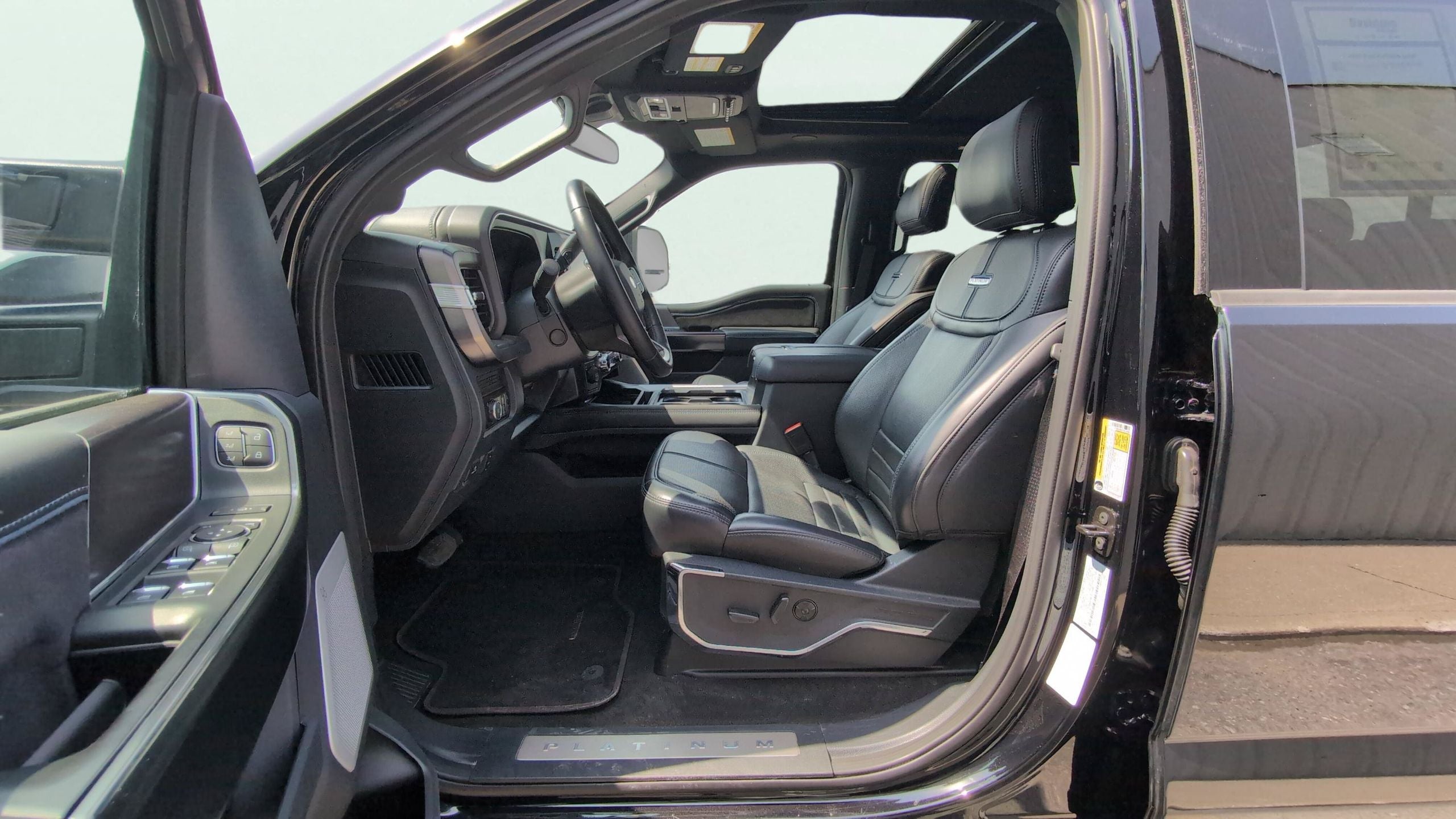 2026 Ford F-450SD Platinum DRW