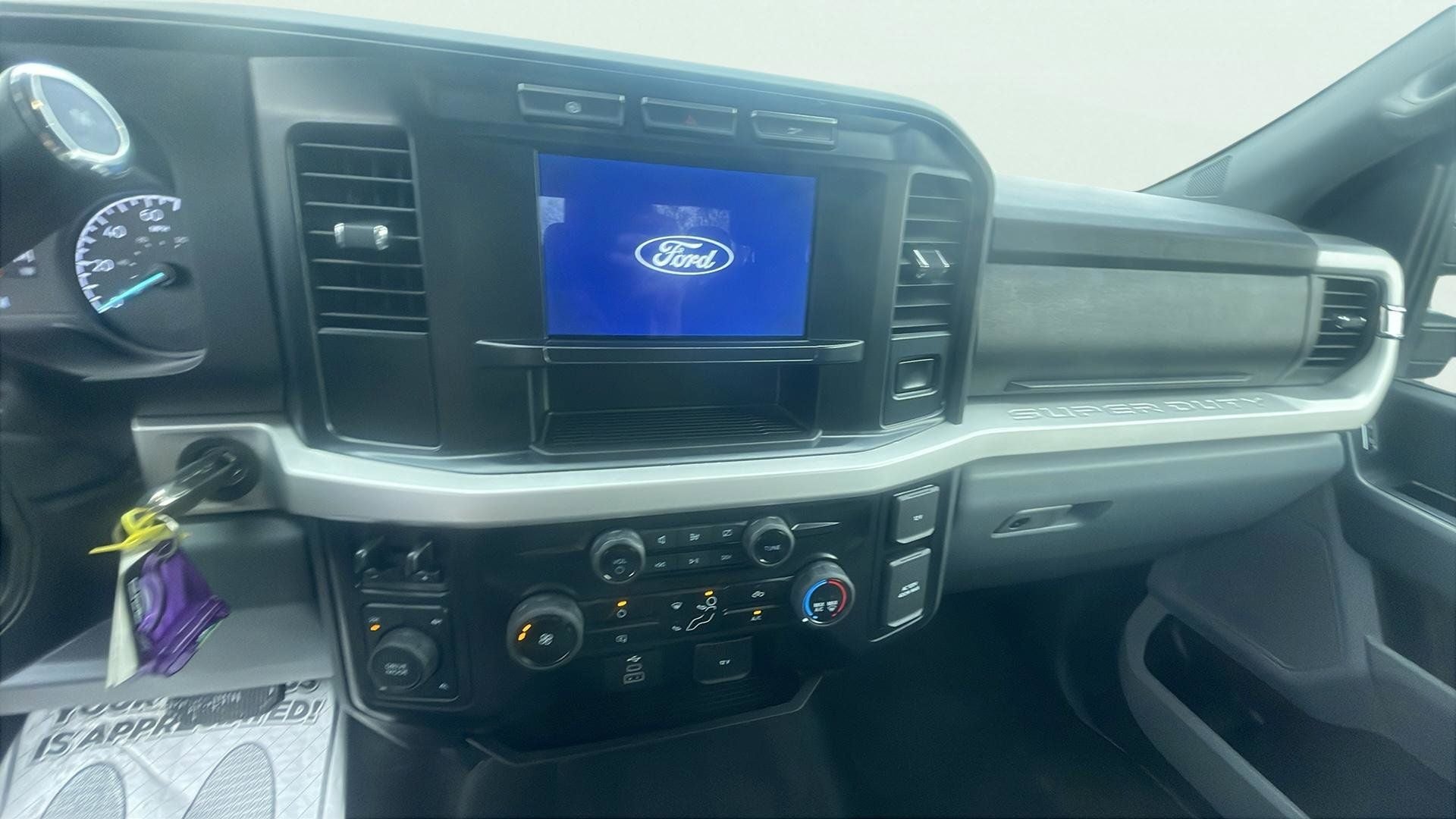 2024 Ford F-250SD XLT