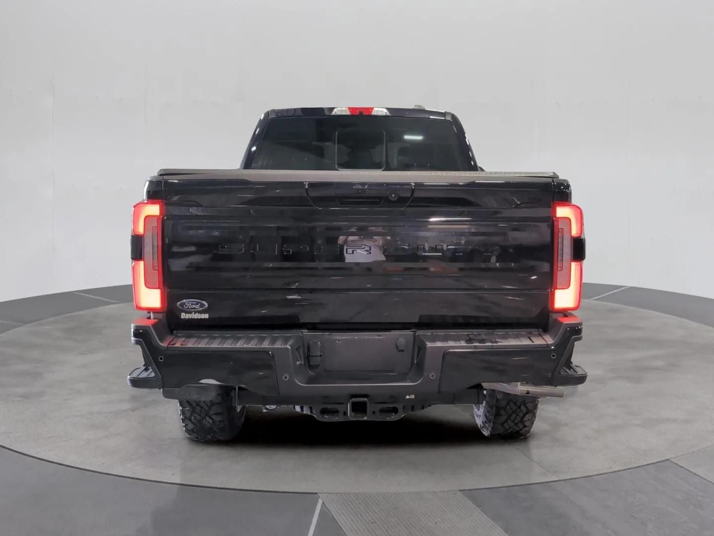 2025 Ford F-250SD Platinum