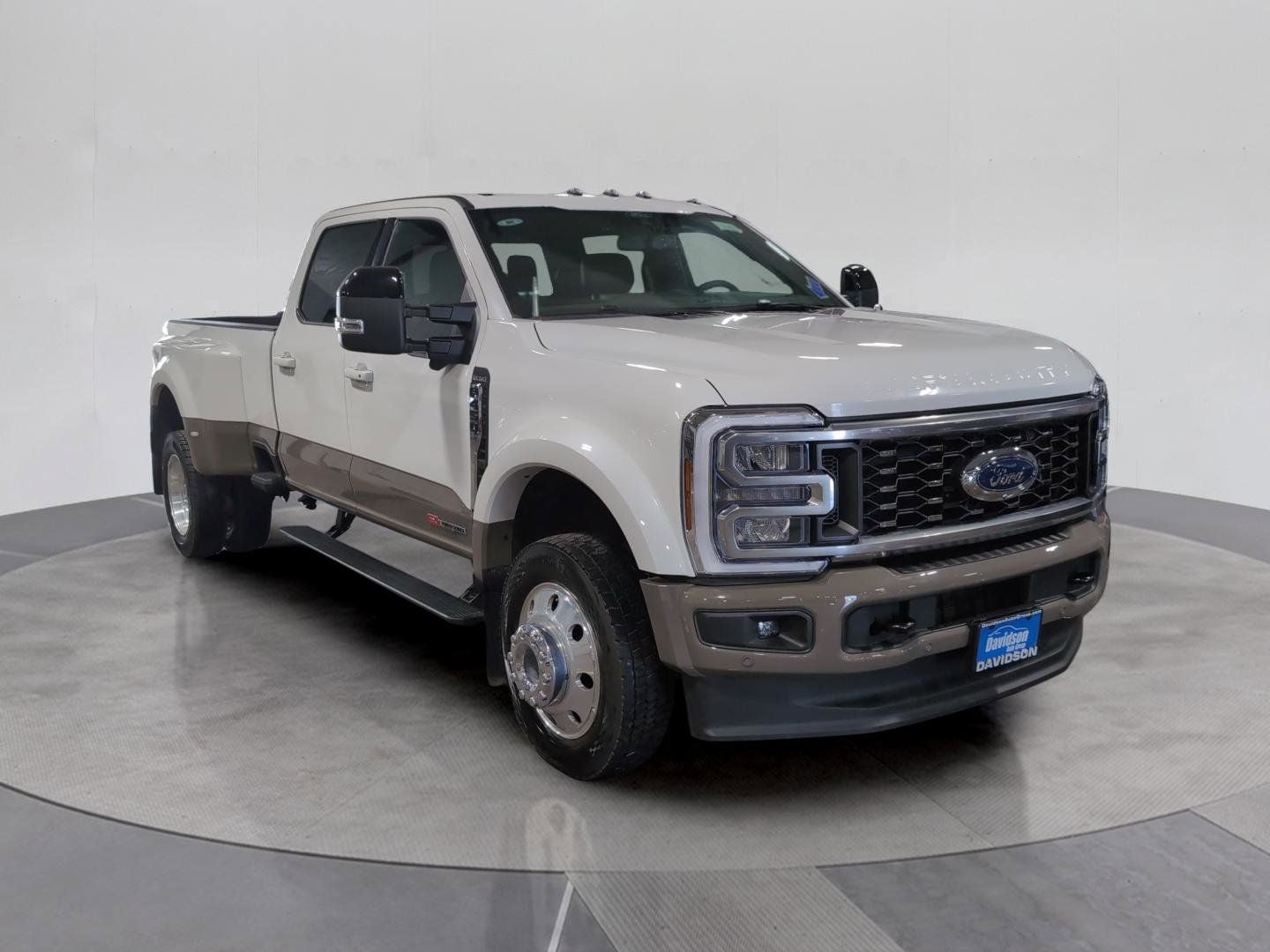 2026 Ford F-450SD King Ranch DRW