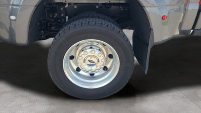 2025 Ford F-450SD Platinum DRW