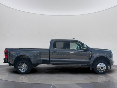 2025 Ford F-450SD Platinum DRW