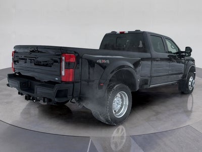 2026 Ford F-450SD Platinum DRW