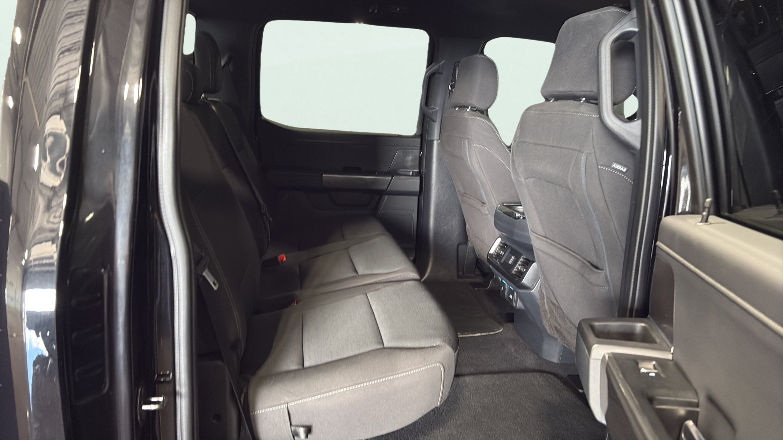 2023 Ford F-150 Base