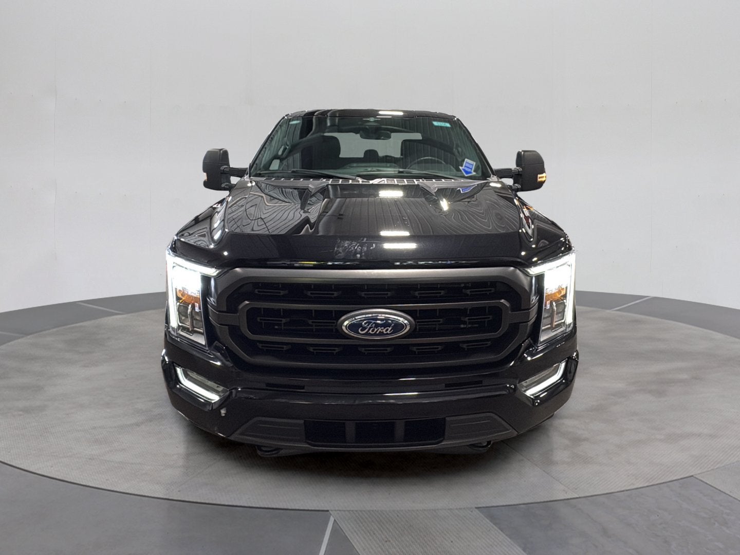 2023 Ford F-150 Base
