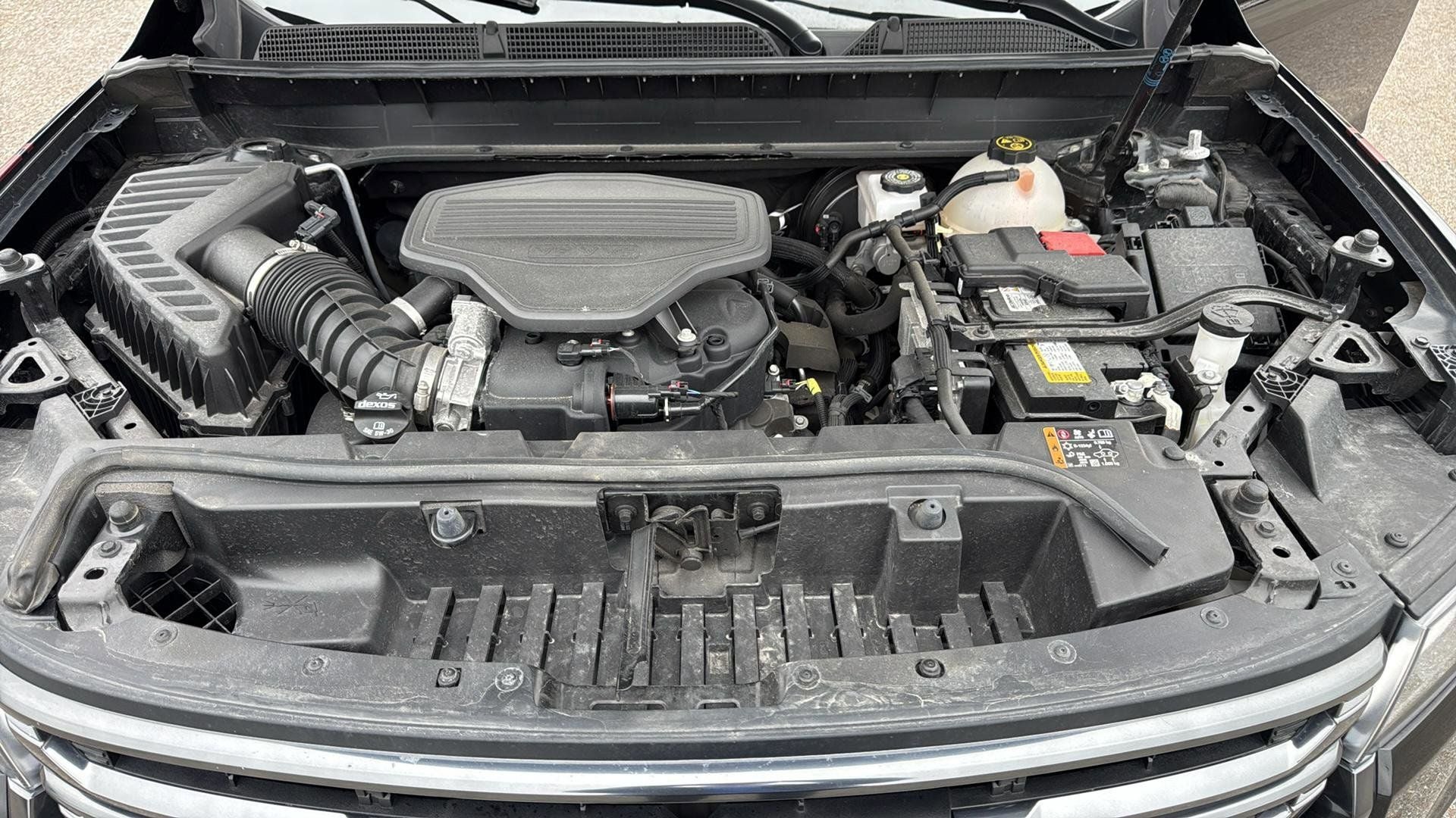 2023 GMC Acadia AT4