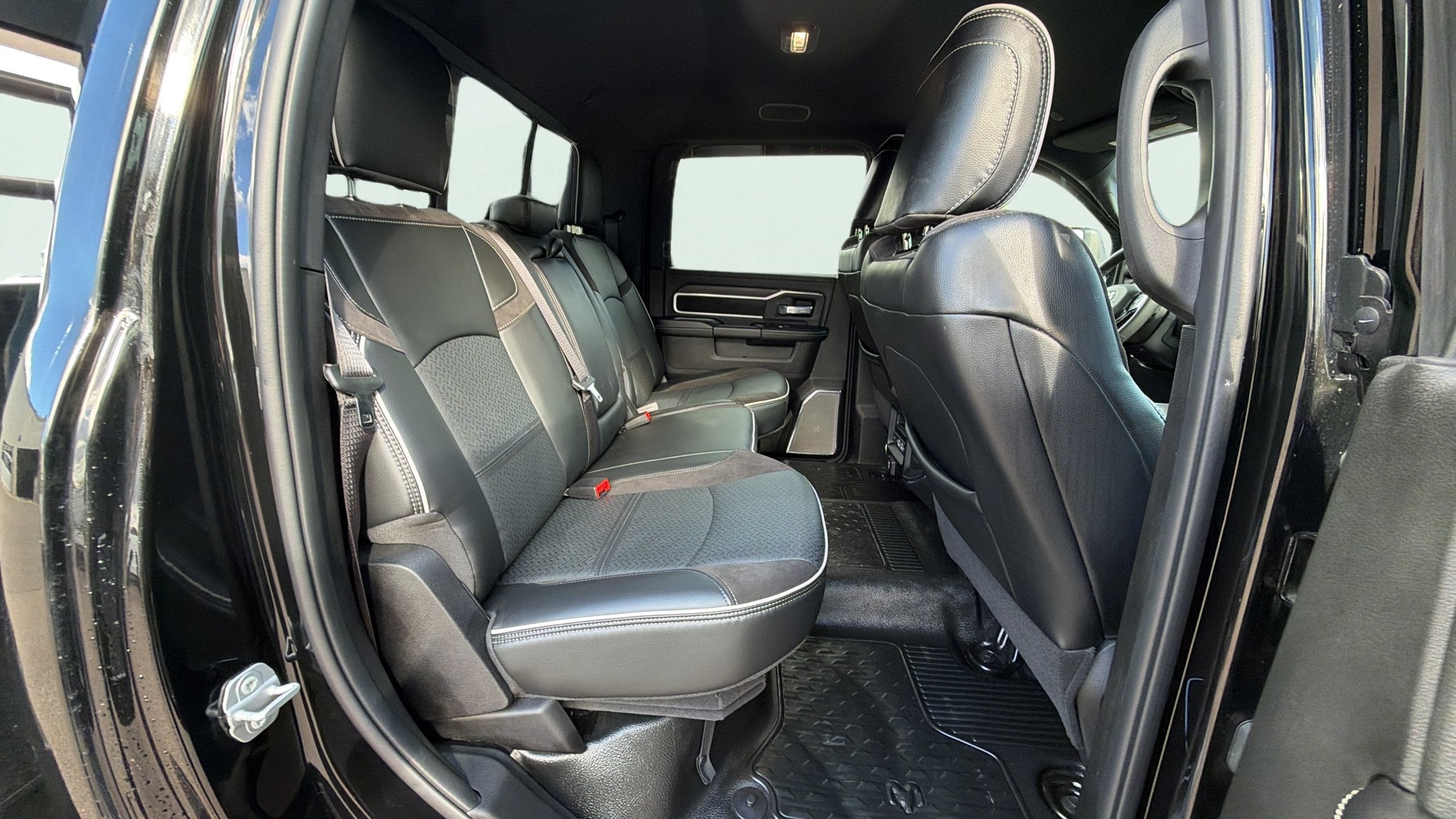 2026 RAM 5500HD Tradesman Flat Bed