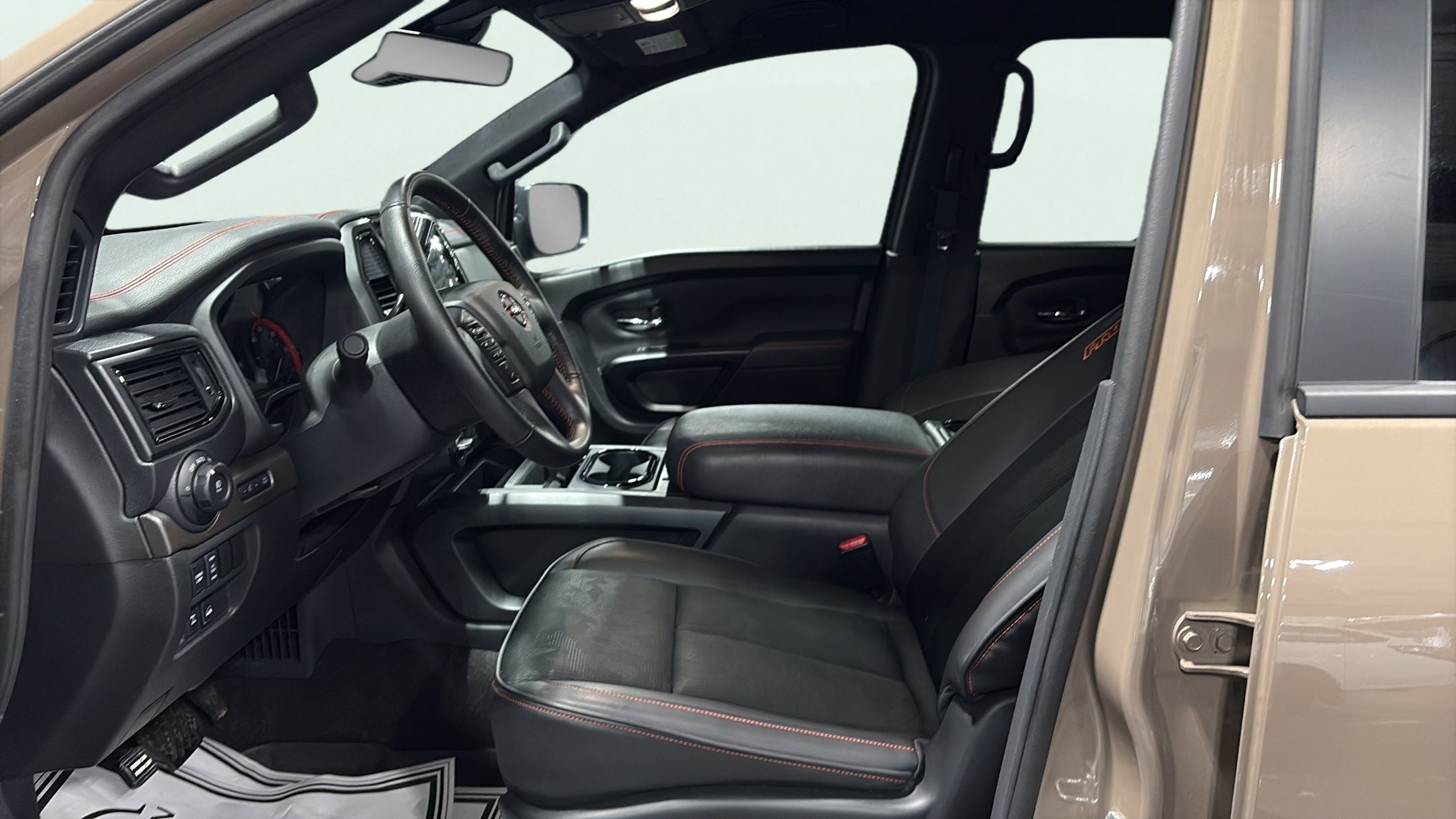 2024 Nissan Titan PRO-4X