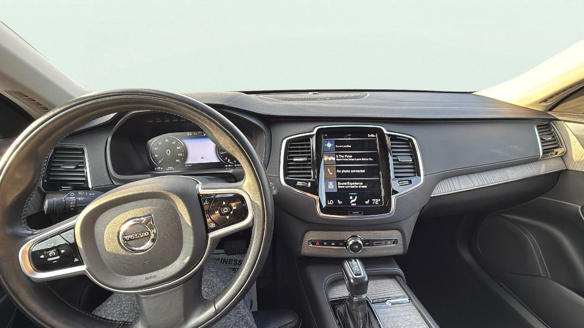 2022 Volvo XC90 T6 Inscription