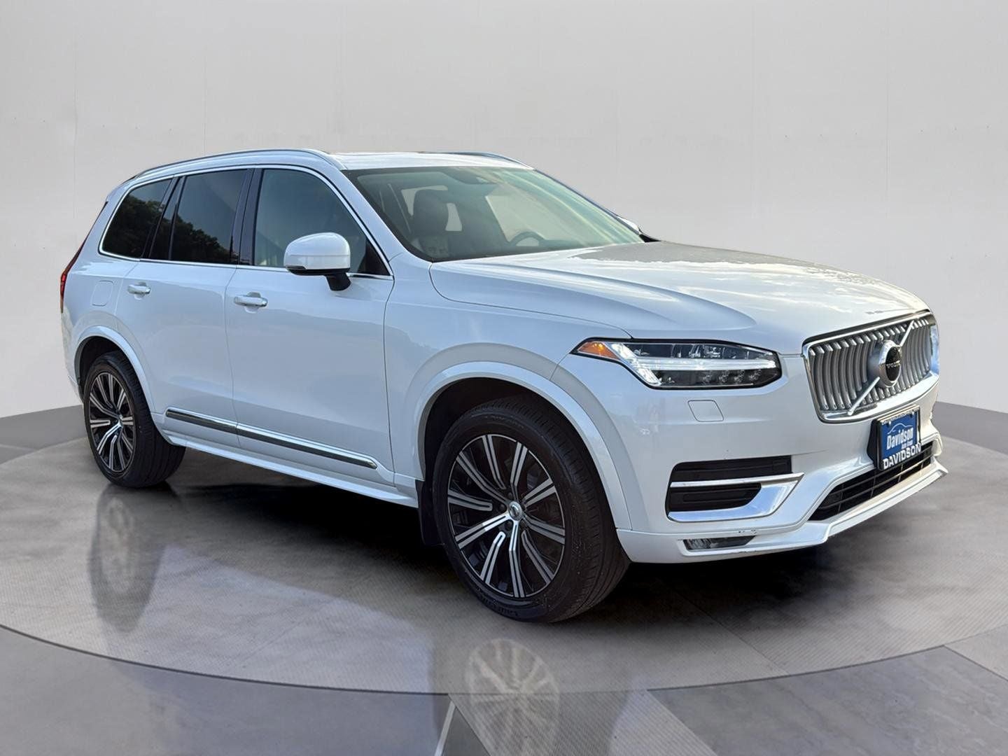 2022 Volvo XC90 T6 Inscription