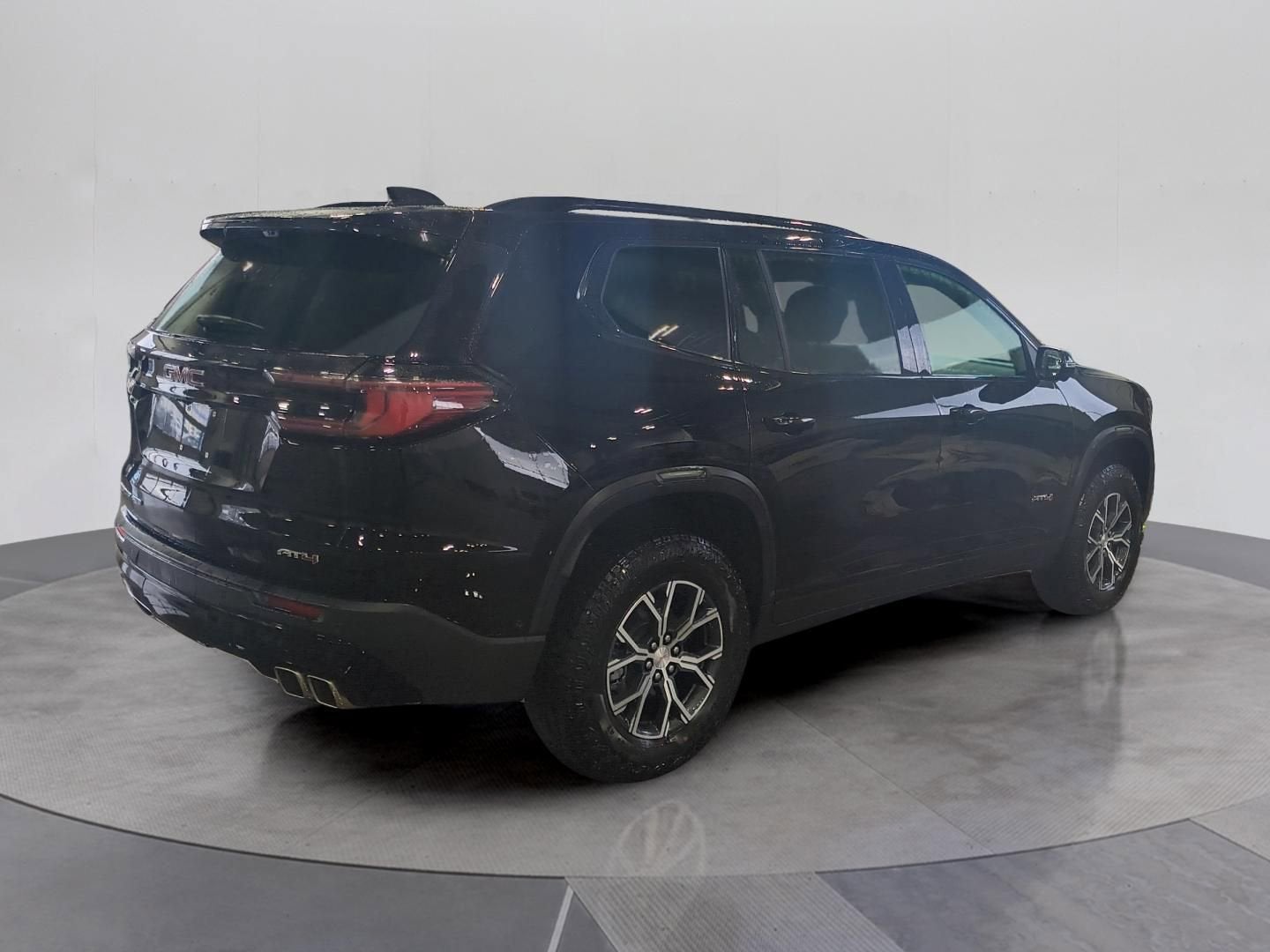 2025 GMC Acadia AT4