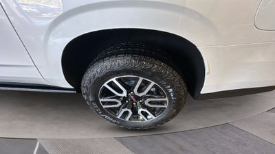 2024 GMC Yukon XL AT4