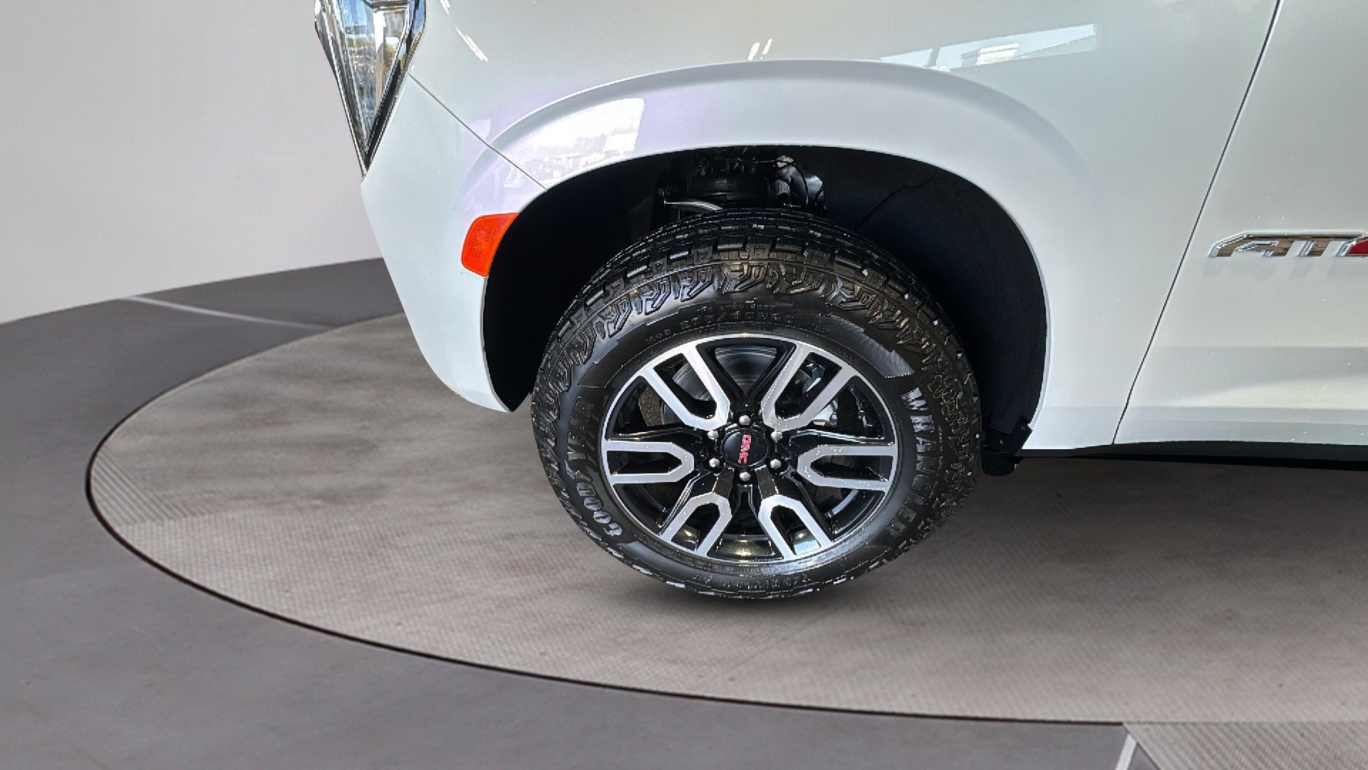 2024 GMC Yukon XL AT4