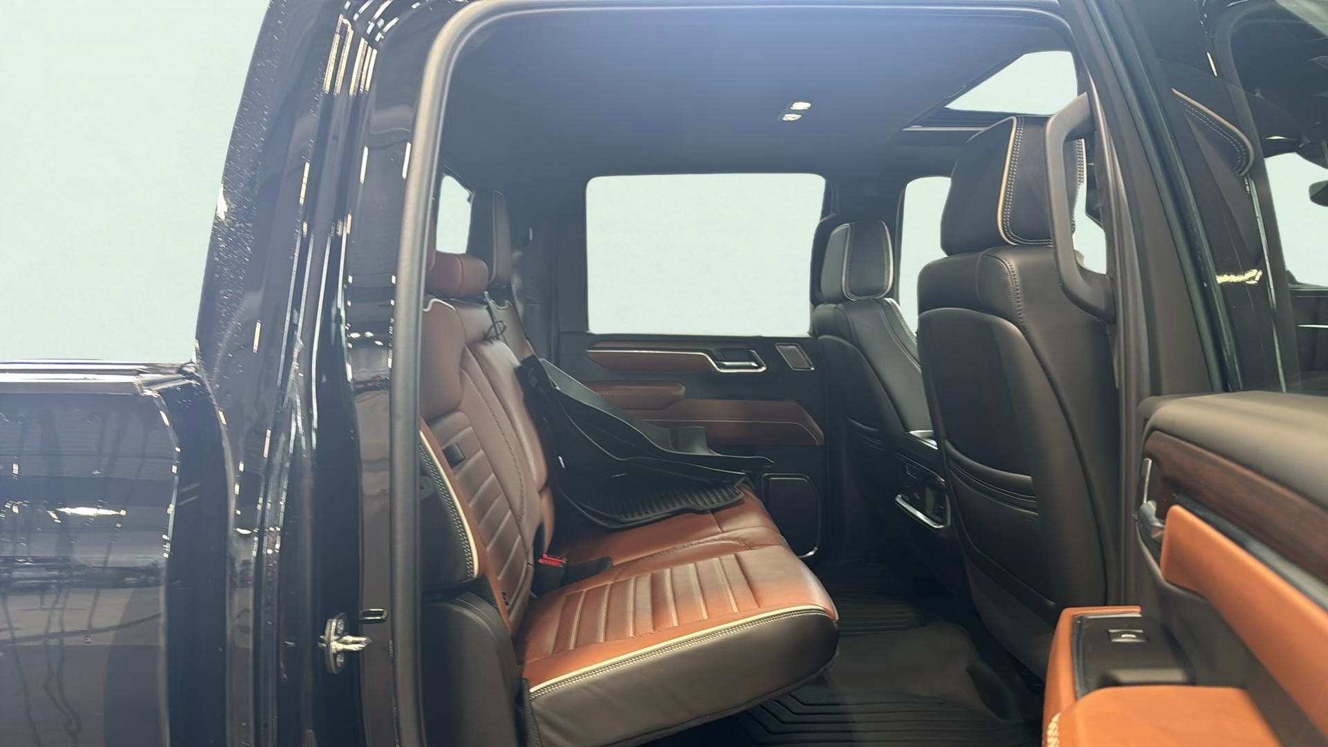 2024 GMC Sierra 3500 HD Denali Ultimate