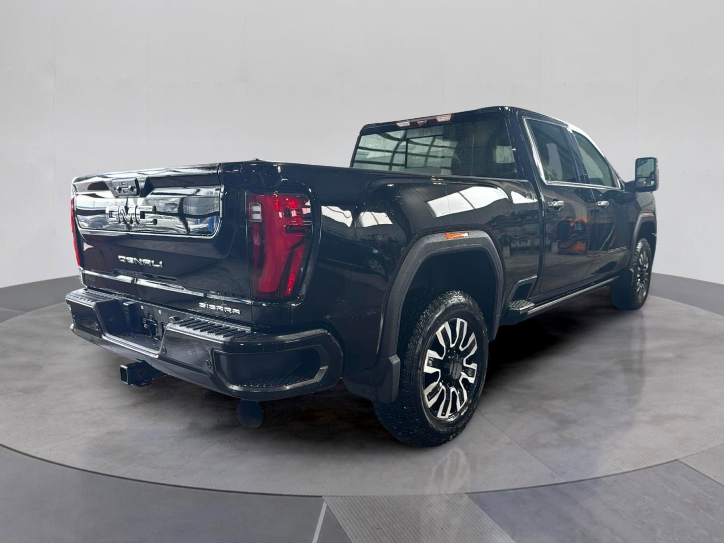2024 GMC Sierra 3500 HD Denali Ultimate