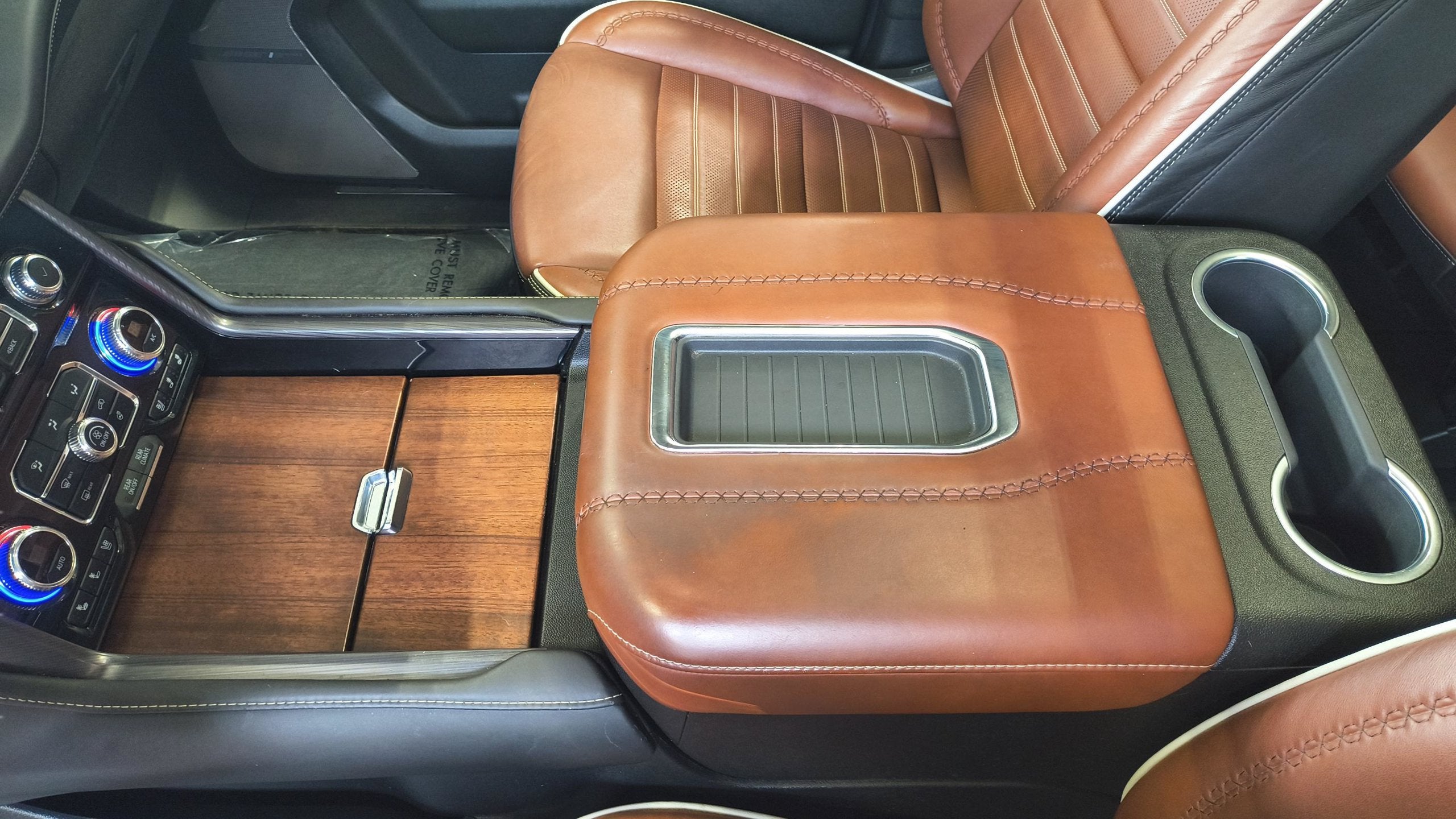 2024 GMC Yukon XL Denali Ultimate