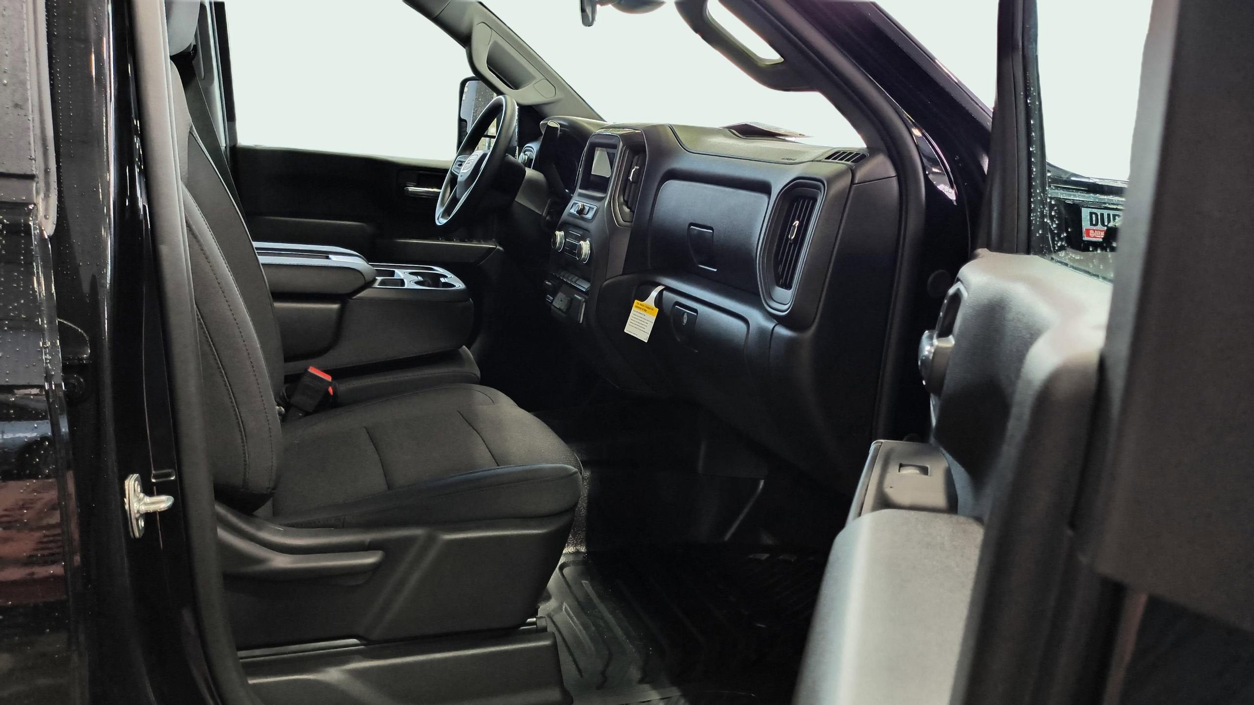 2025 GMC Sierra 2500 HD Pro