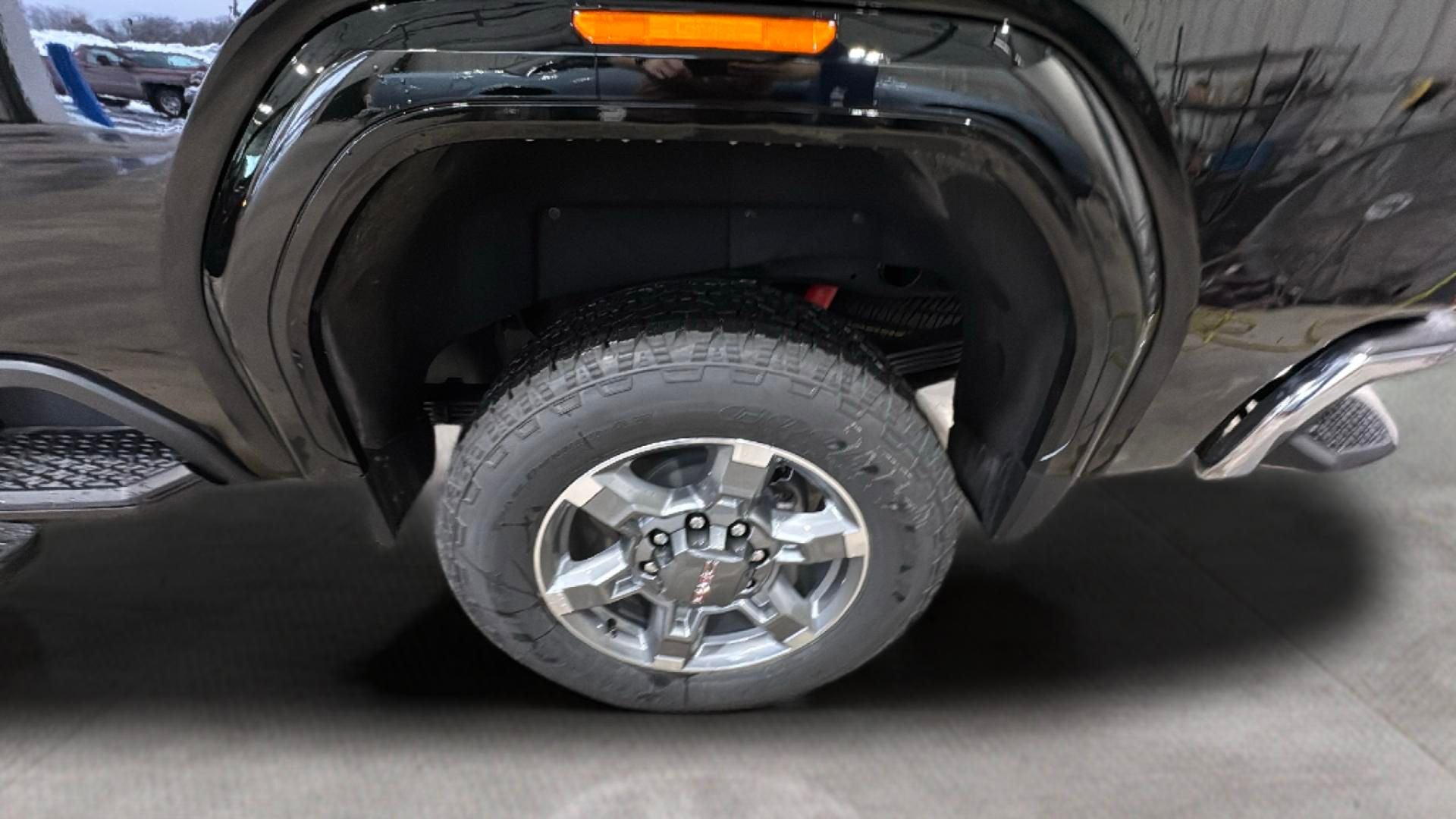 2025 GMC Sierra 2500 HD SLT