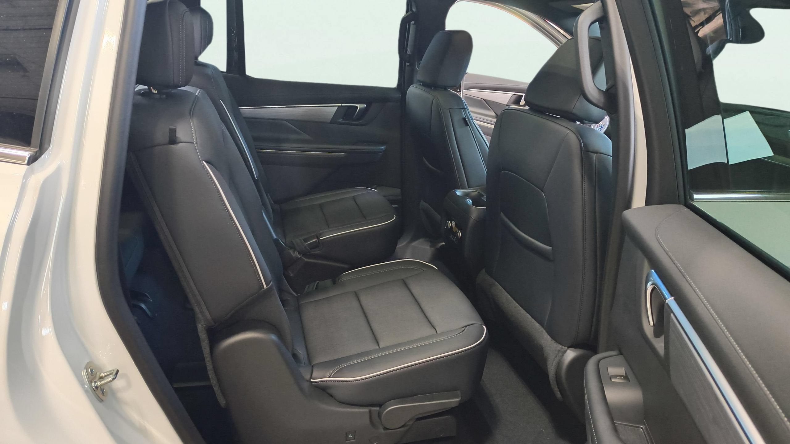 2026 Buick Enclave Preferred - Photo 14