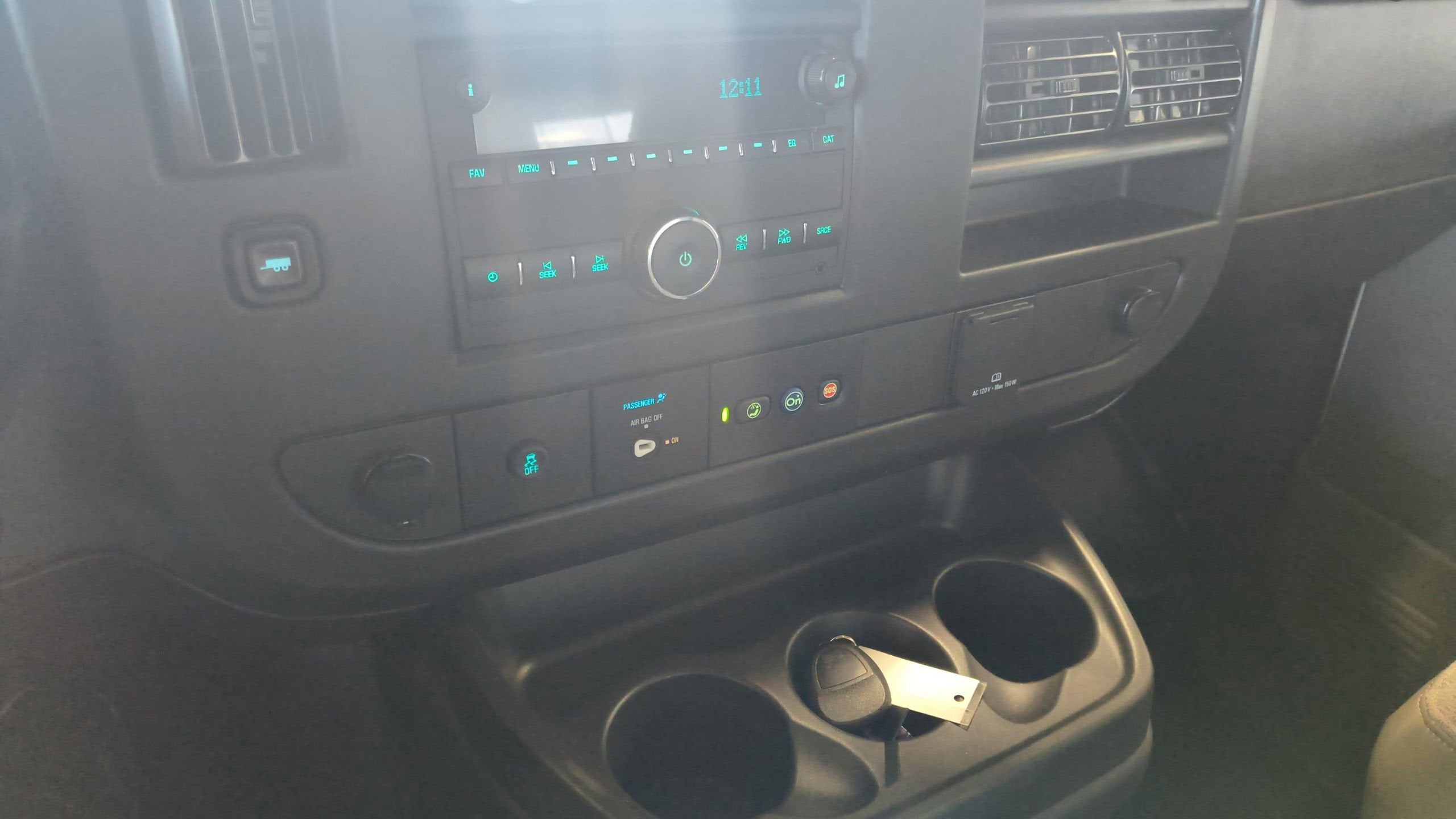 2025 GMC Savana Cutaway 3500 1WT