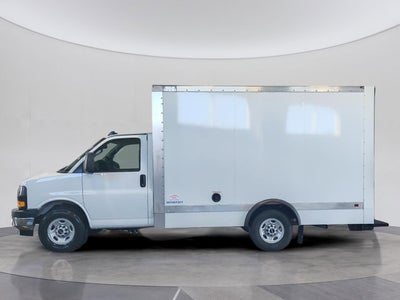 2025 GMC Savana Cutaway 3500 1WT