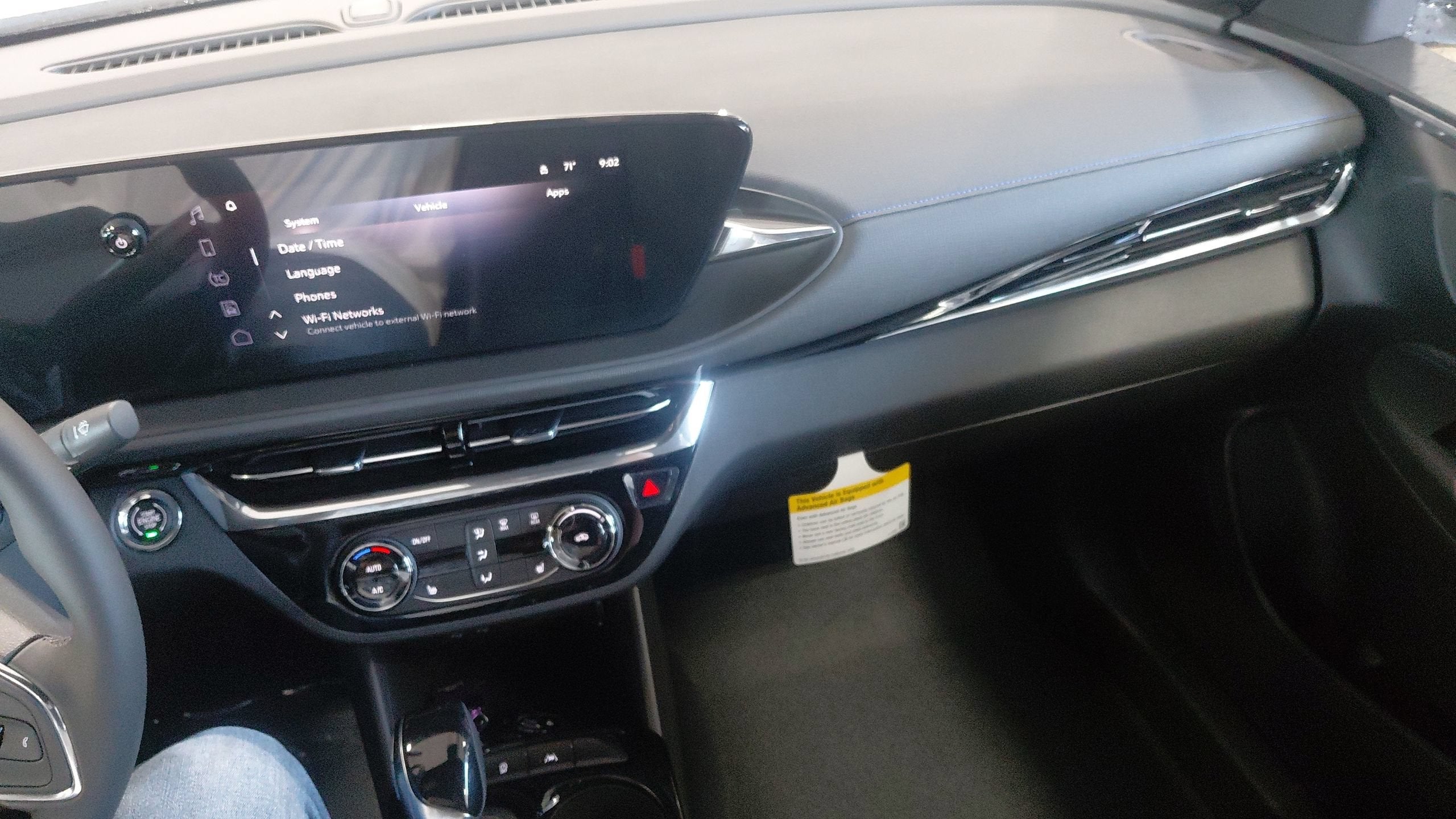 2026 Buick Envista Sport Touring - Photo 19