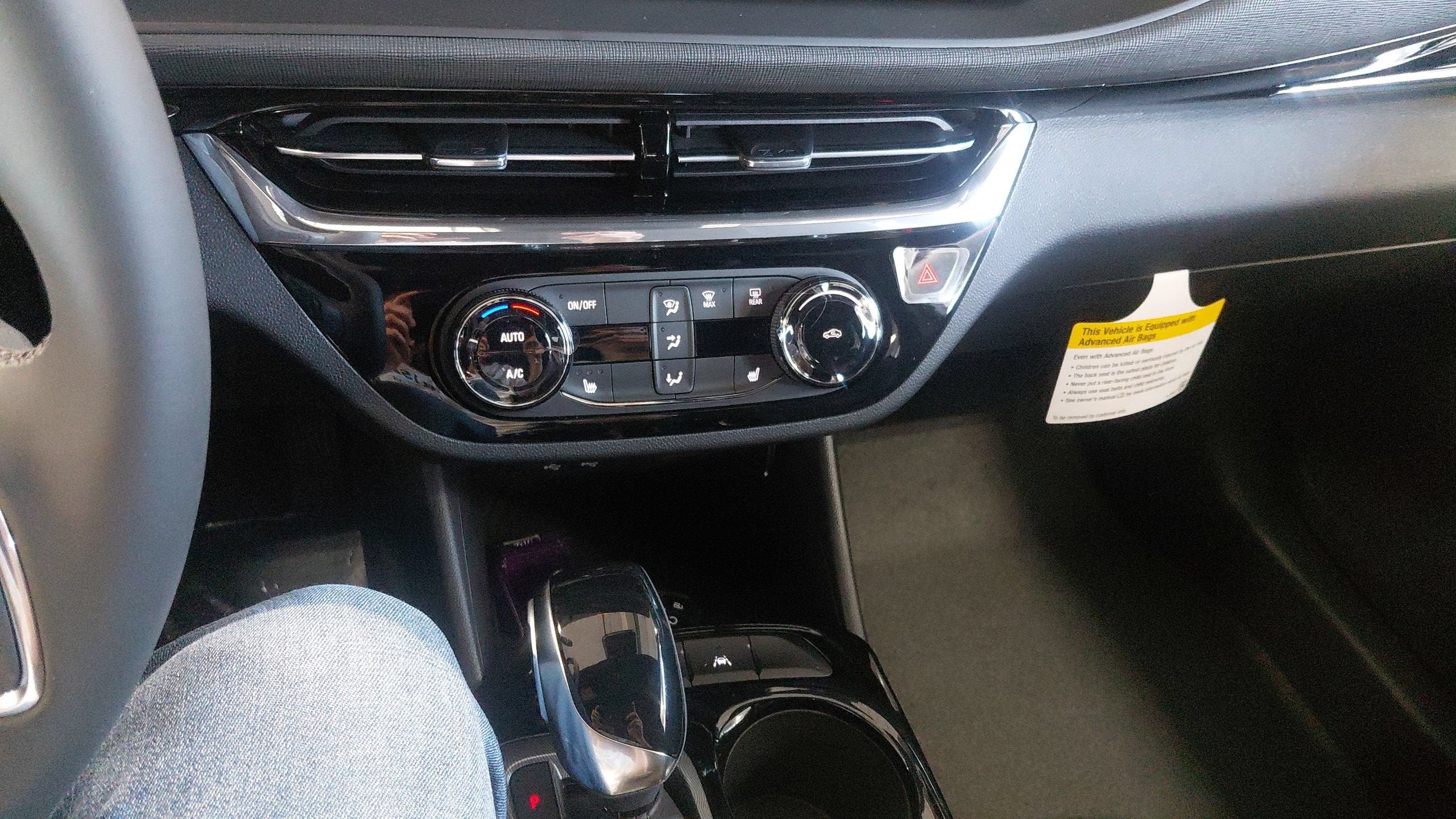 2026 Buick Envista Sport Touring - Photo 21