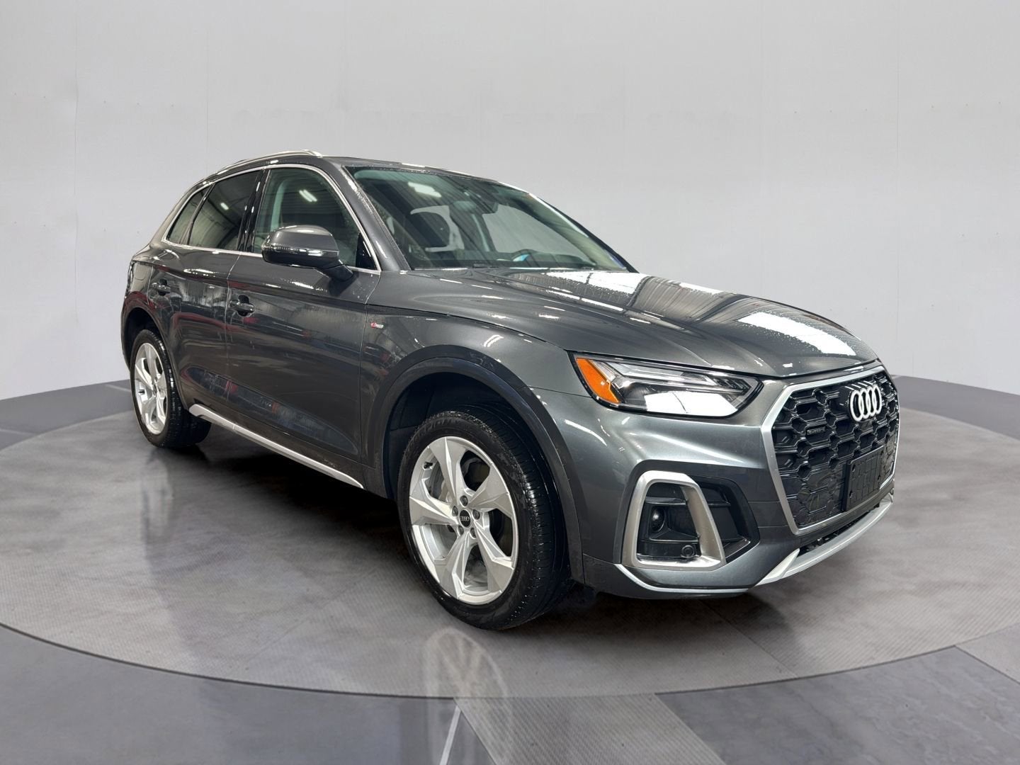 2025 Audi Q5 S line Premium Plus