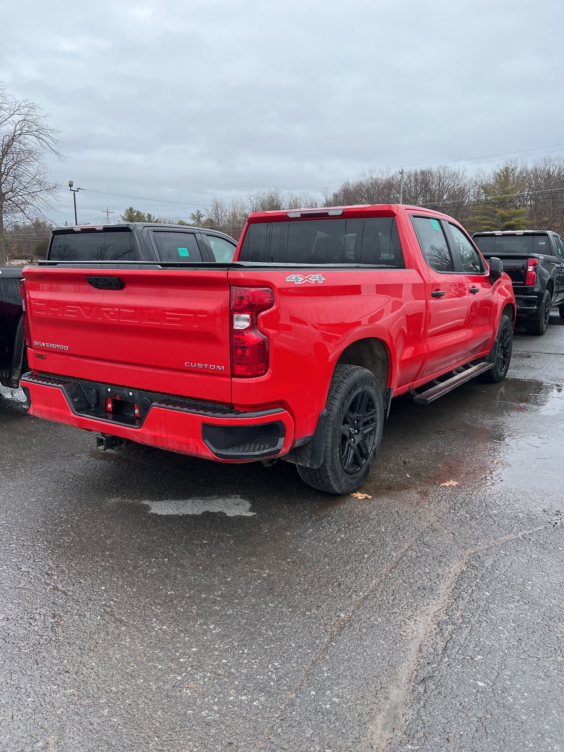 2024 Chevrolet Silverado 1500 Custom