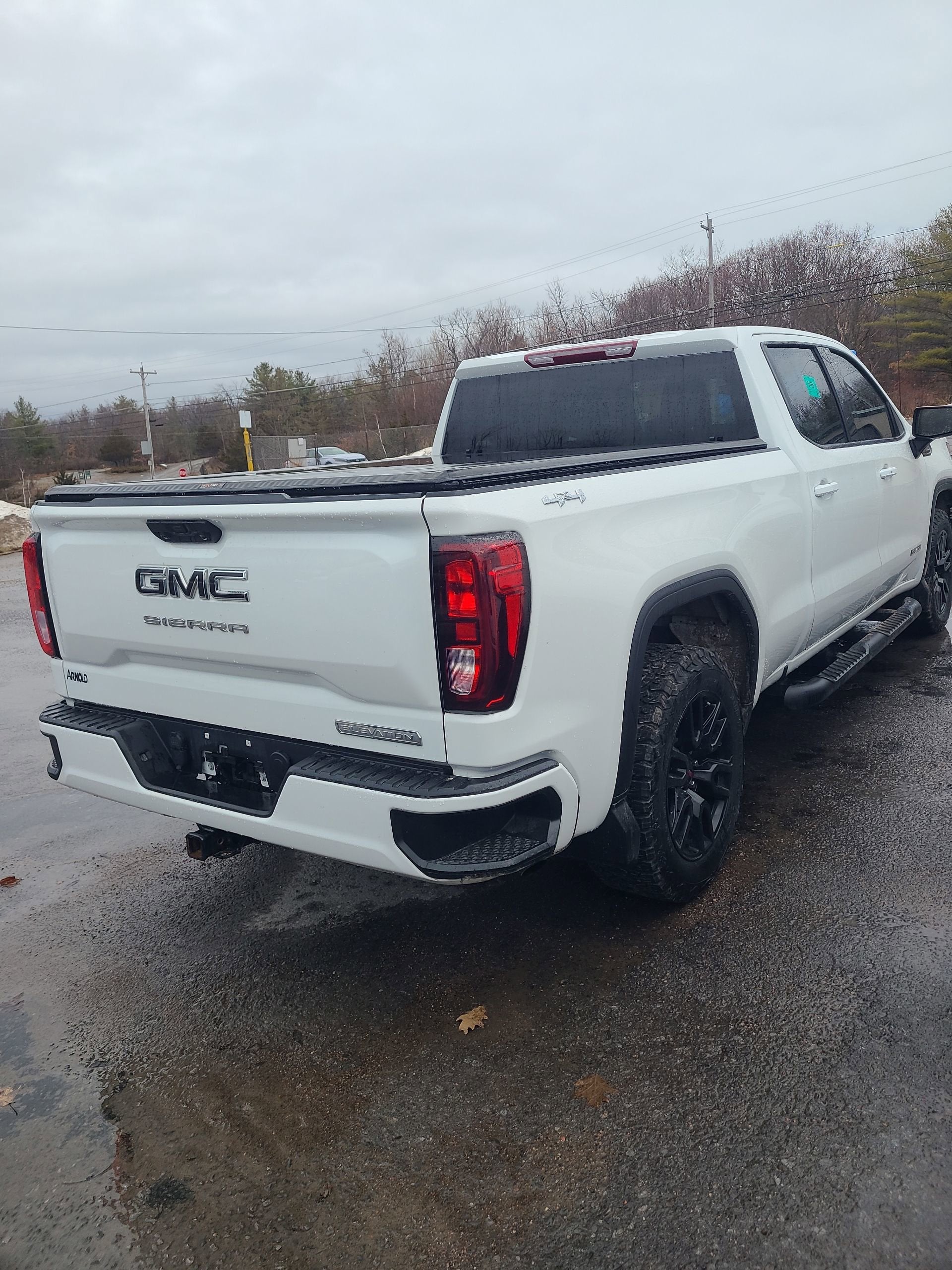 2024 GMC Sierra 1500 Elevation