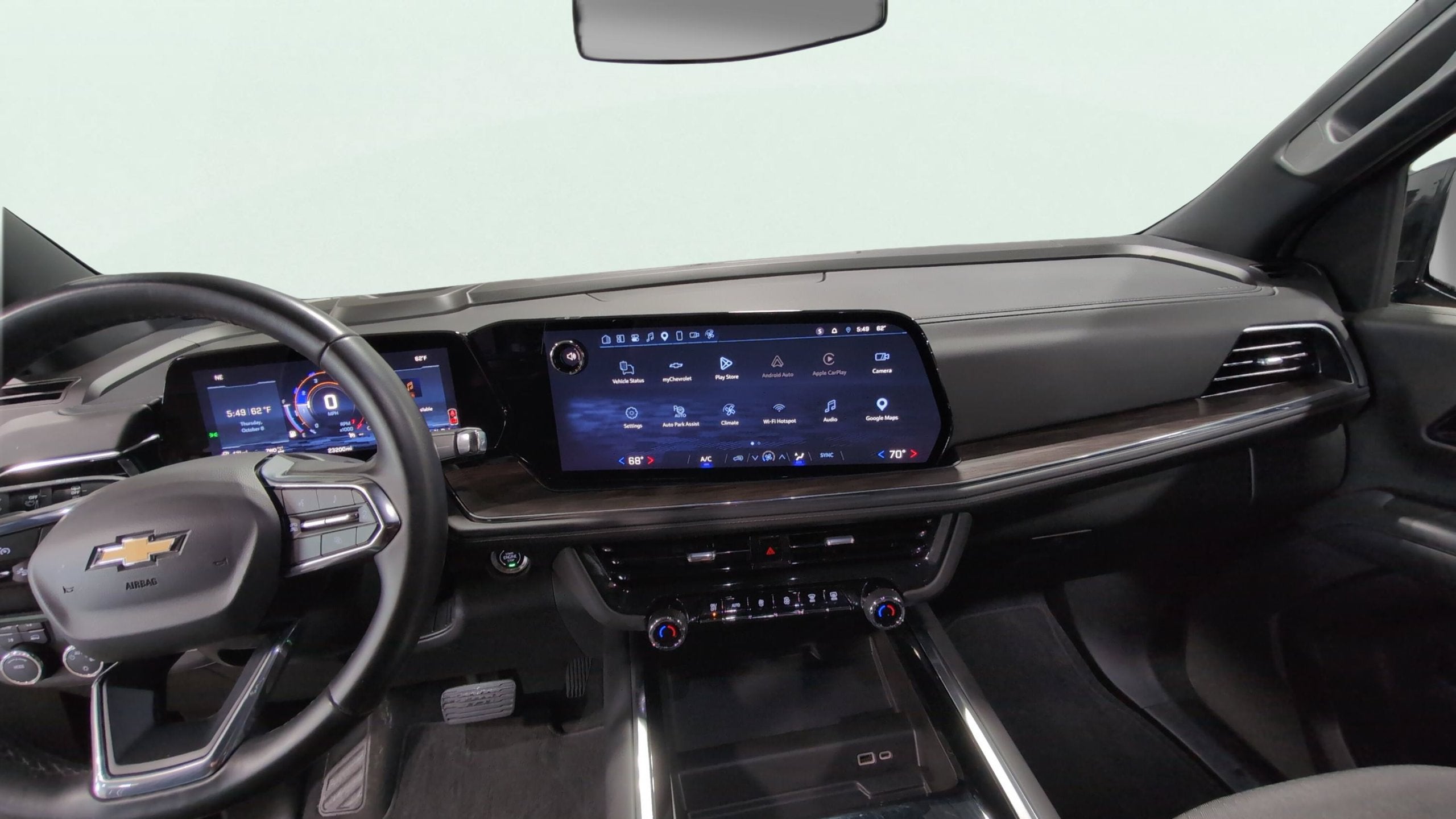 2025 Chevrolet Tahoe LS