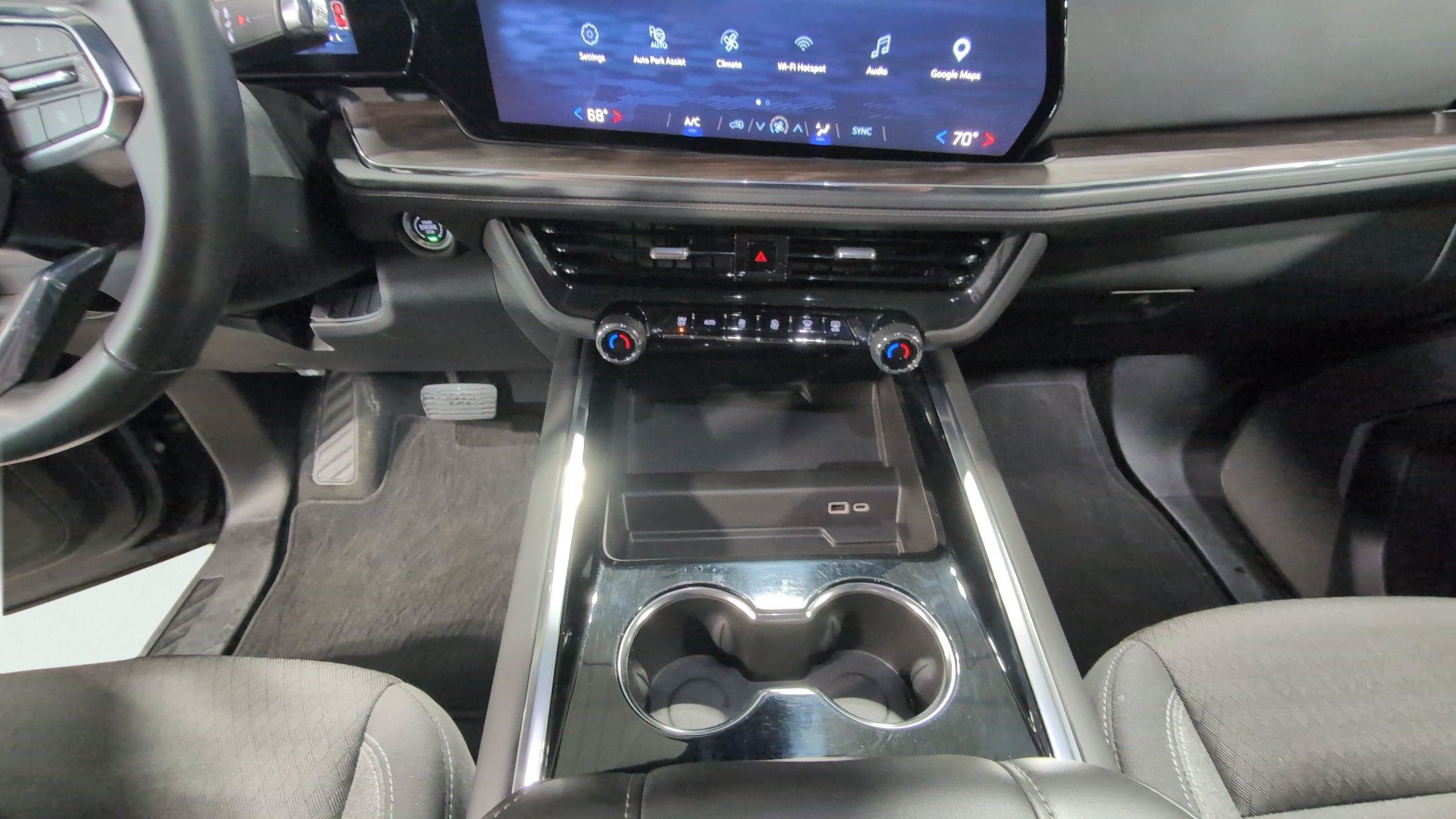 2025 Chevrolet Tahoe LS