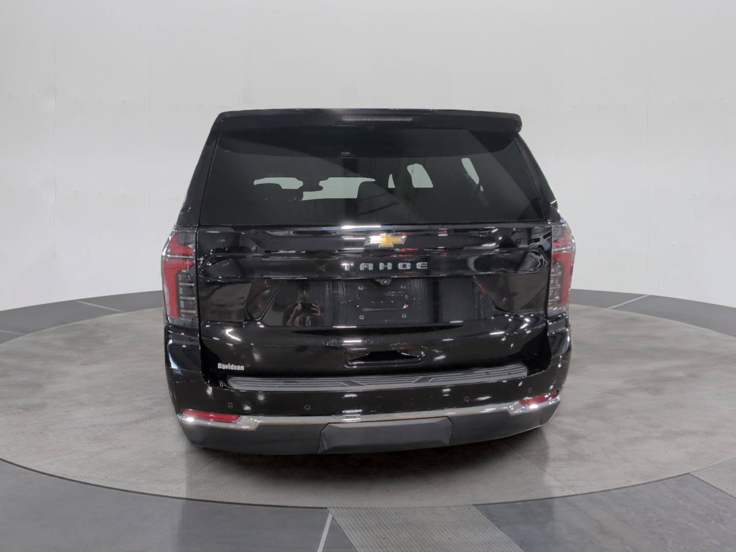 2025 Chevrolet Tahoe LS
